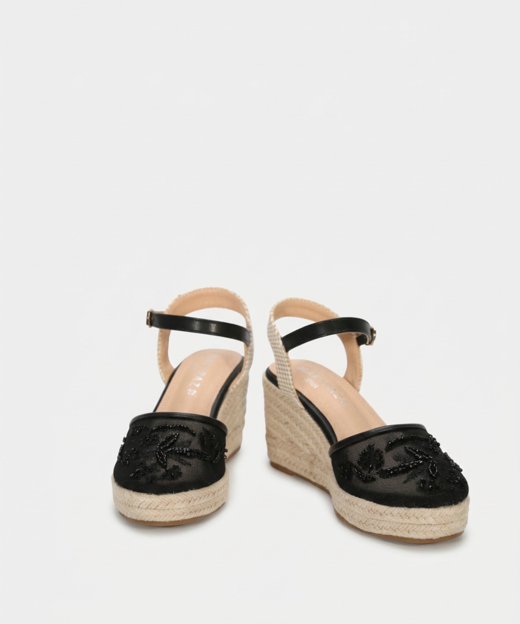 Cu&ntilde;a esparto detalle joyas image number null